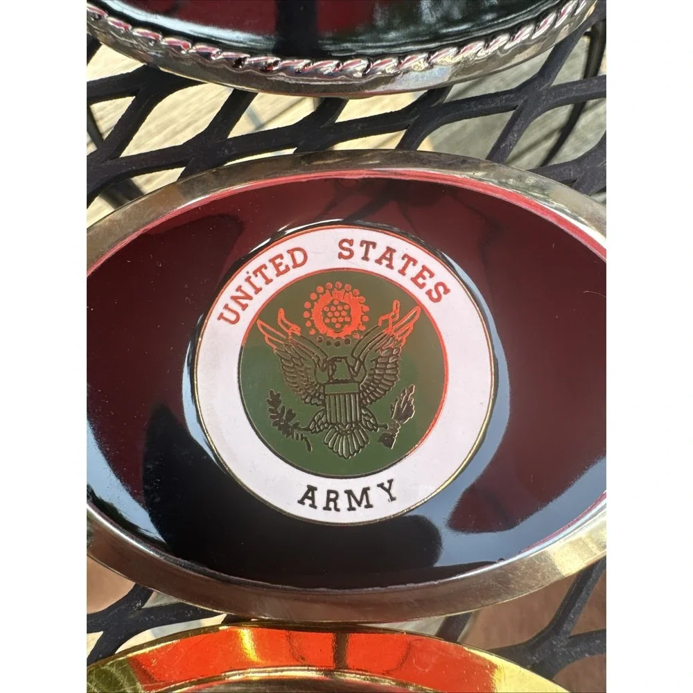 Mixed Brands belt buckle